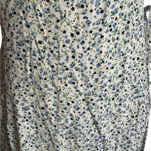 Brandy Melville Floral Wrapped Around Side Tie Midi Dress Size 2 - Picture 16 of 17